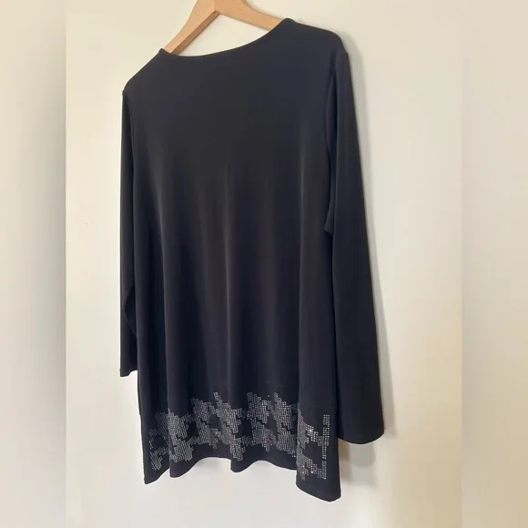 Susan Graver Artisan Womens Top Black 1X Asymmetrical Rhinestone Casual Shimmer - Picture 4 of 16
